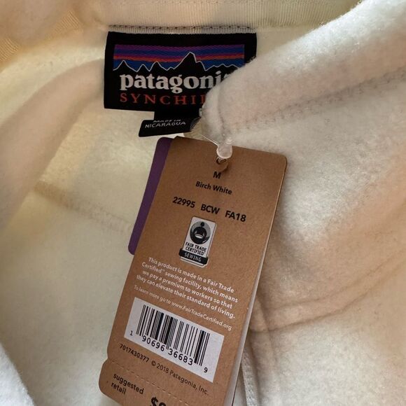 Patagonia W's Classic Synchilla Jacket Birch White M NWT - Picture 4 of 6